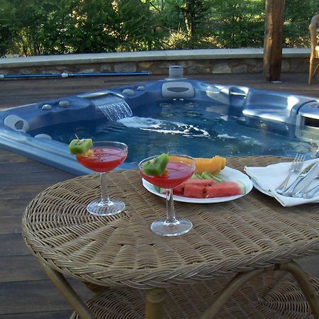 Гостевой дом Agriturismo Masseria I Risi Санта-Эуфемия-Ламеция Экстерьер фото