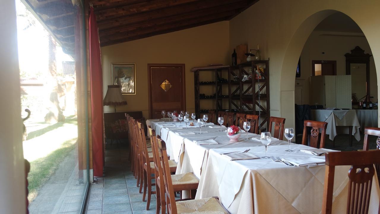 Гостевой дом Agriturismo Masseria I Risi Санта-Эуфемия-Ламеция Экстерьер фото